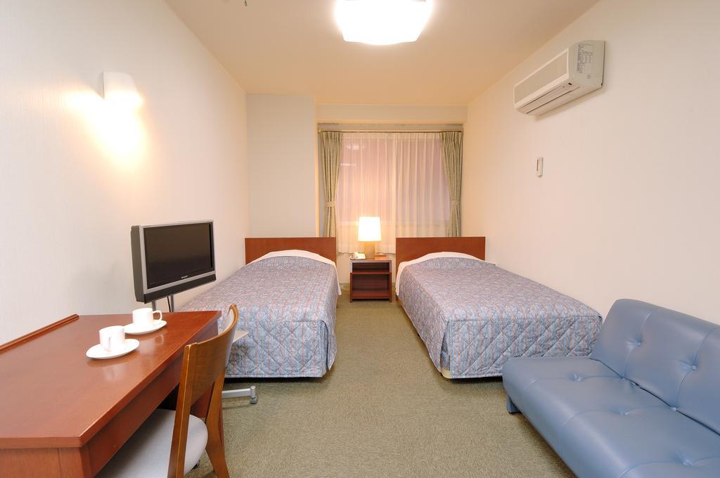 Okayama Green Hotel Екстериор снимка